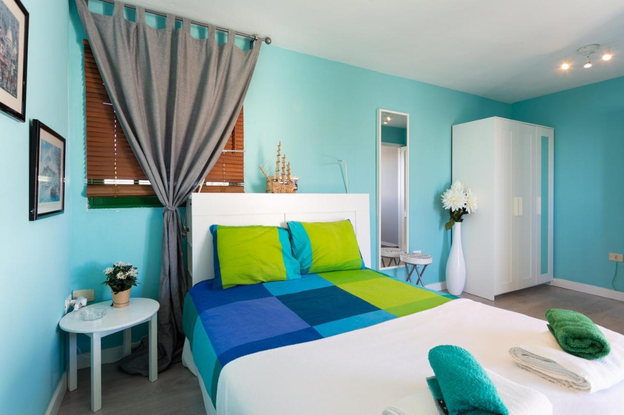 Home2Book Charming Sea Front House El Escobonal Bagian luar foto