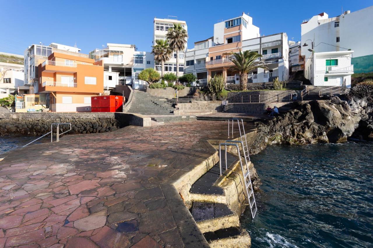 Home2Book Charming Sea Front House El Escobonal Bagian luar foto