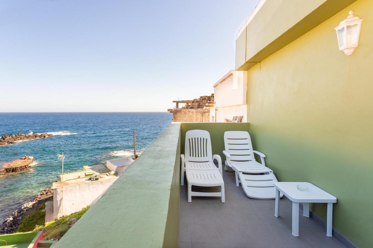 Home2Book Charming Sea Front House El Escobonal Bagian luar foto